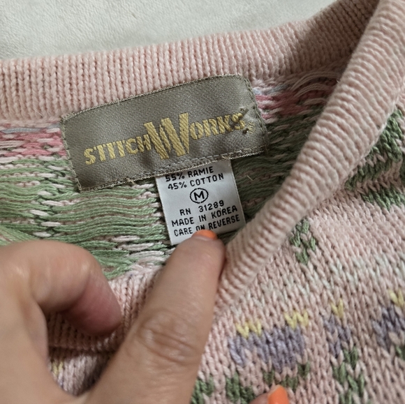 Vintage 1980s short sleeve sweater, with tags - Picture 4 of 13